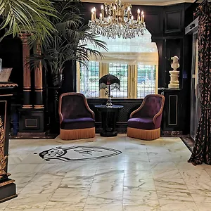 4* Hotel Apollofirst Boutique