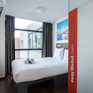 Easyhotel Centre 2*, Rotterdam Hollandia